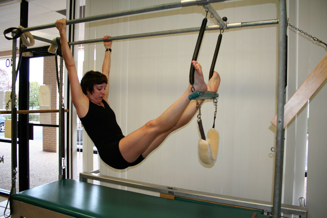 Pilates hanging pullups technique
